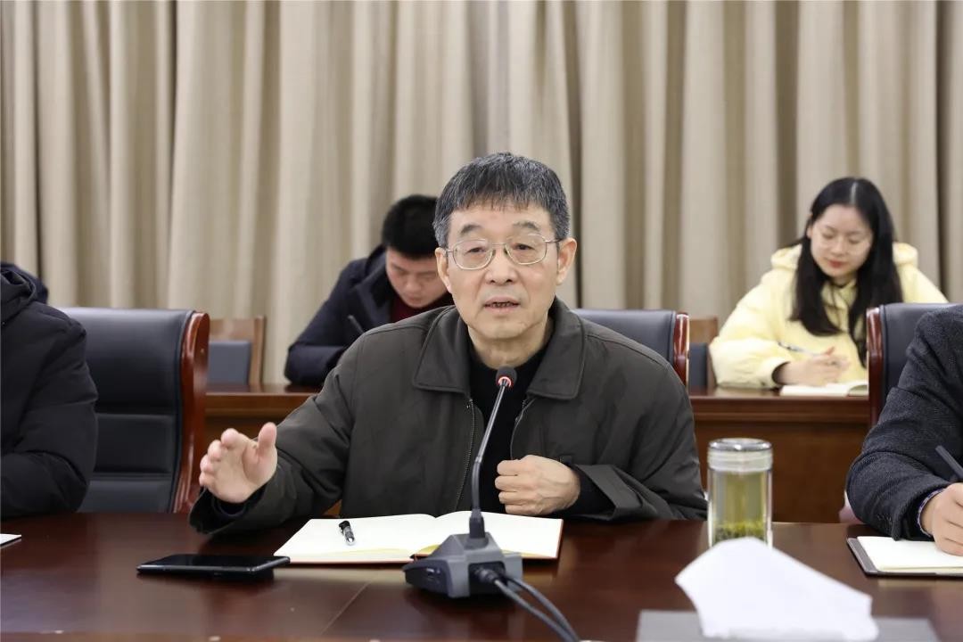 5906 继续了解